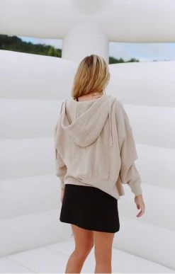 Throw It On Jacket - Natural 7 Throw It On Jacket - Natural -Fashion Finds Outlet IMG 4031