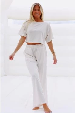 Lounge It Out Set - Cream