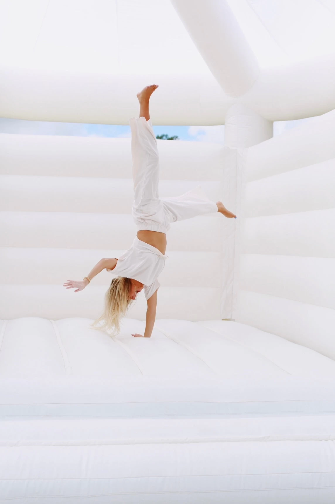 Lounge It Out Set - Cream 5 Lounge It Out Set - Cream - Image 5