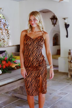 Wild Card Dress - Rust