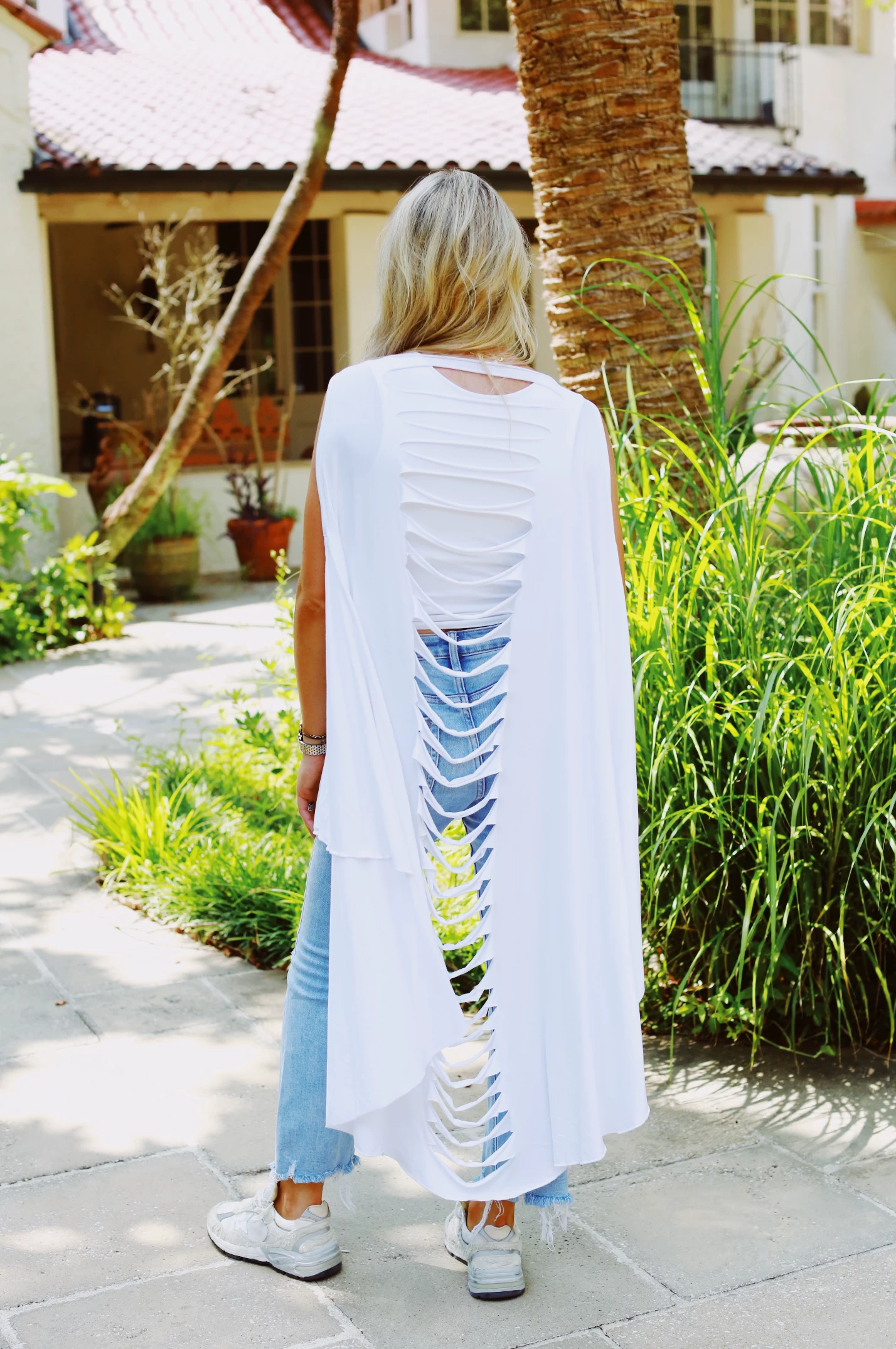 Many Ways Shawl - White 2 Many Ways Shawl - White - Image 2