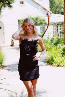 Garden Mini Dress - Black -Fashion Finds Outlet ScreenShot2023 08 14at11.46.07AM