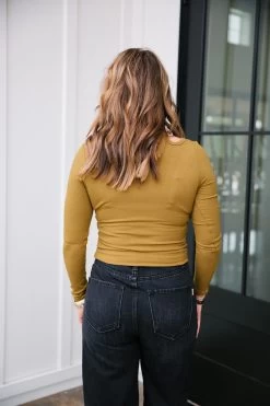 Make The Cut Top - Toffee -Fashion Finds Outlet image 06f4ebbf 4599 4f91 81e8 9e99c8e55b7f