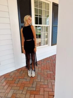 String Me Along Set - Black