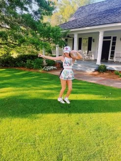 Queen Of Sparkles Black & White Otomi Sweatshirt Tank -Fashion Finds Outlet image 219ee473 9ed3 4799 80e5 808ccc5a94b4