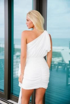 Wish Me Luck Drape Chain Dress - White -Fashion Finds Outlet image 5ff91cf7 6f46 49fa 95b7 cb980a4d2bd4