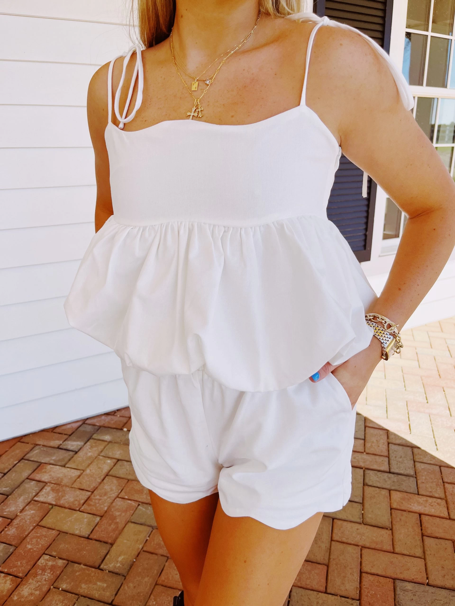 Ella Scalloped Linen Shorts - Off White 2 Ella Scalloped Linen Shorts - Off White - Image 2