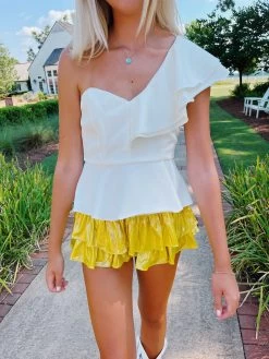 The Daisy Skirt - Canary Yellow -Fashion Finds Outlet image 836bf726 51c5 4c23 b863 b93e81496a37